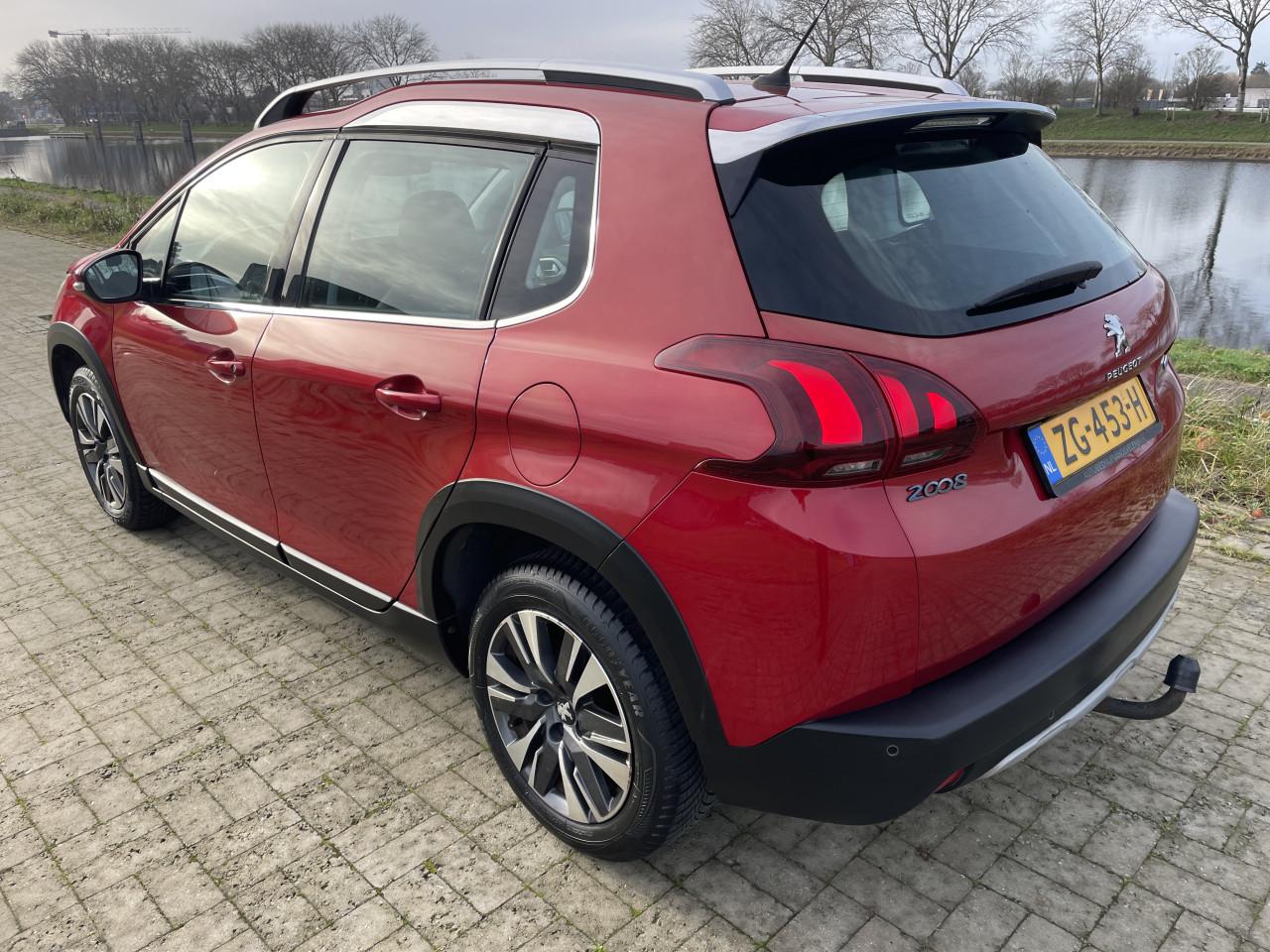Peugeot 2008 1.2 pure tech allure automaat 81000 km