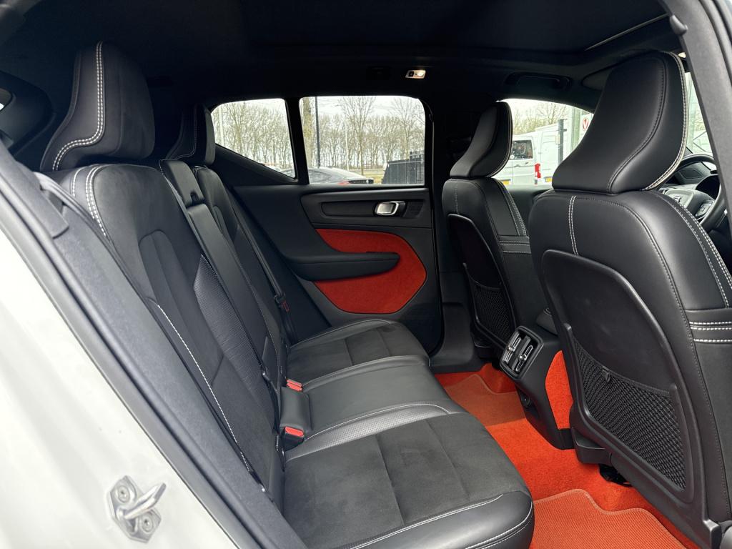 Volvo XC40 1.5 t3 r-design | nl-auto | btw | pano | parel lak | stoelverw.