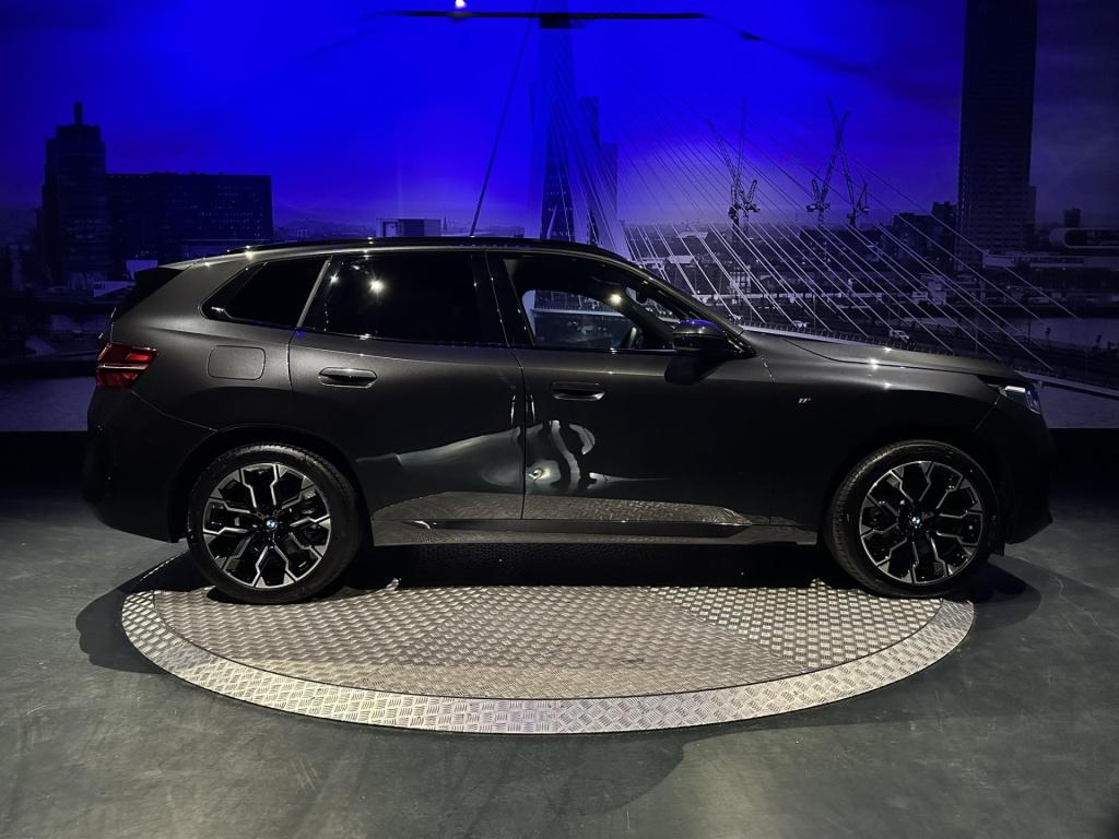 BMW X3 20 xdrive *pano*surroundview*parkass*driveass*leder*memory*