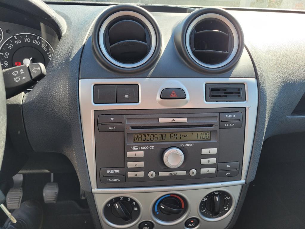 Ford Fiesta 1.3-8v futura
