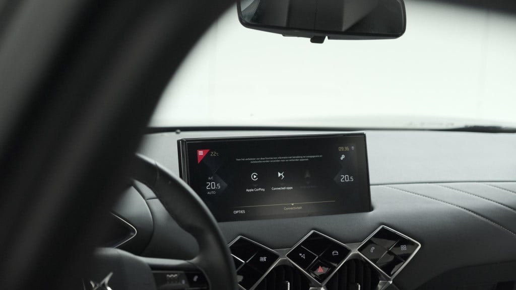 Ds Ds 3 crossback puretech 100 montmartre | parkeersensoren | apple carplay