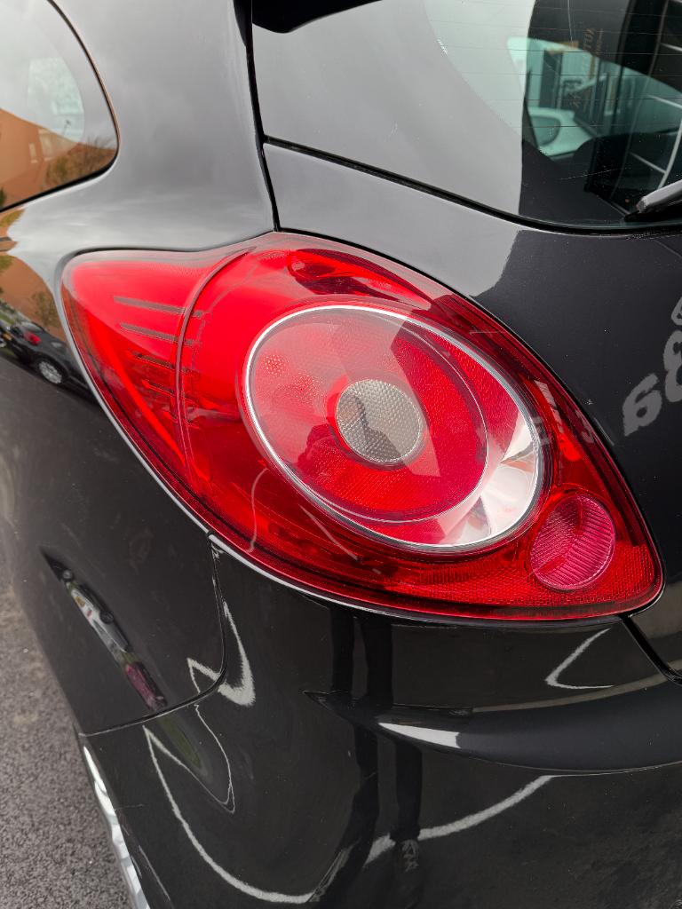 Ford KA 1.2 - titanium - airco