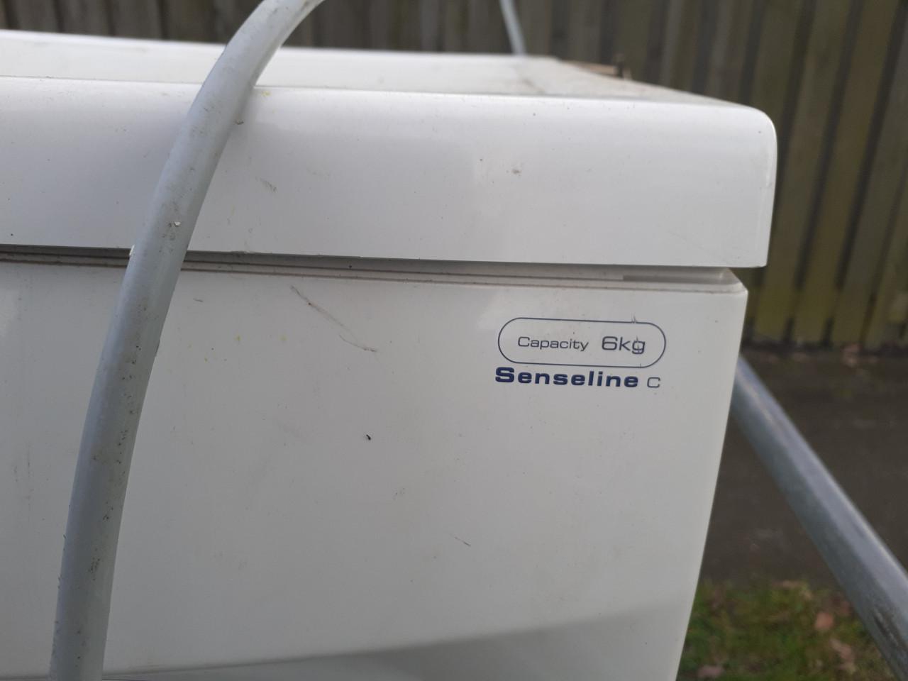 WasDroger merk   * WHIRPOOL  *  Condens-droger