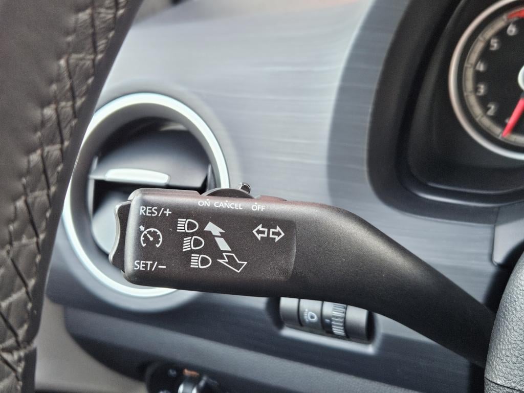 Volkswagen UP! 1.0 tsi bmt high up! 5-deurs | cruisec. | pdc | rijklaar inc