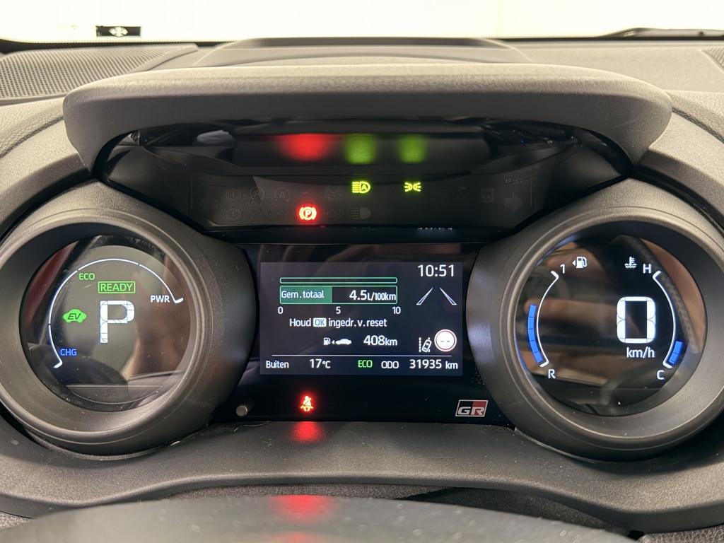 Toyota Yaris 1.5 hyb. executive