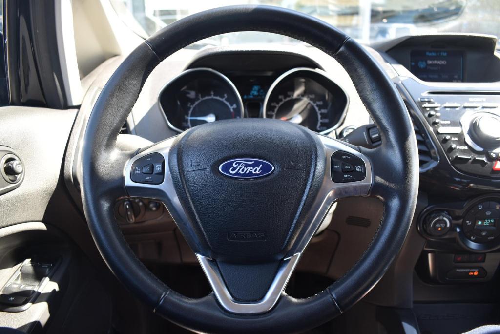 Ford Ecosport 1.0 ecoboost titanium | incl. nieuwe distrtibutieriem | trekh