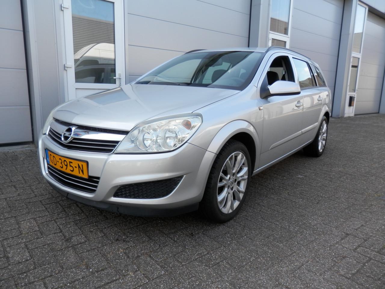 Auto Garant Biedt Aan: Opel Astra 1.4 Business