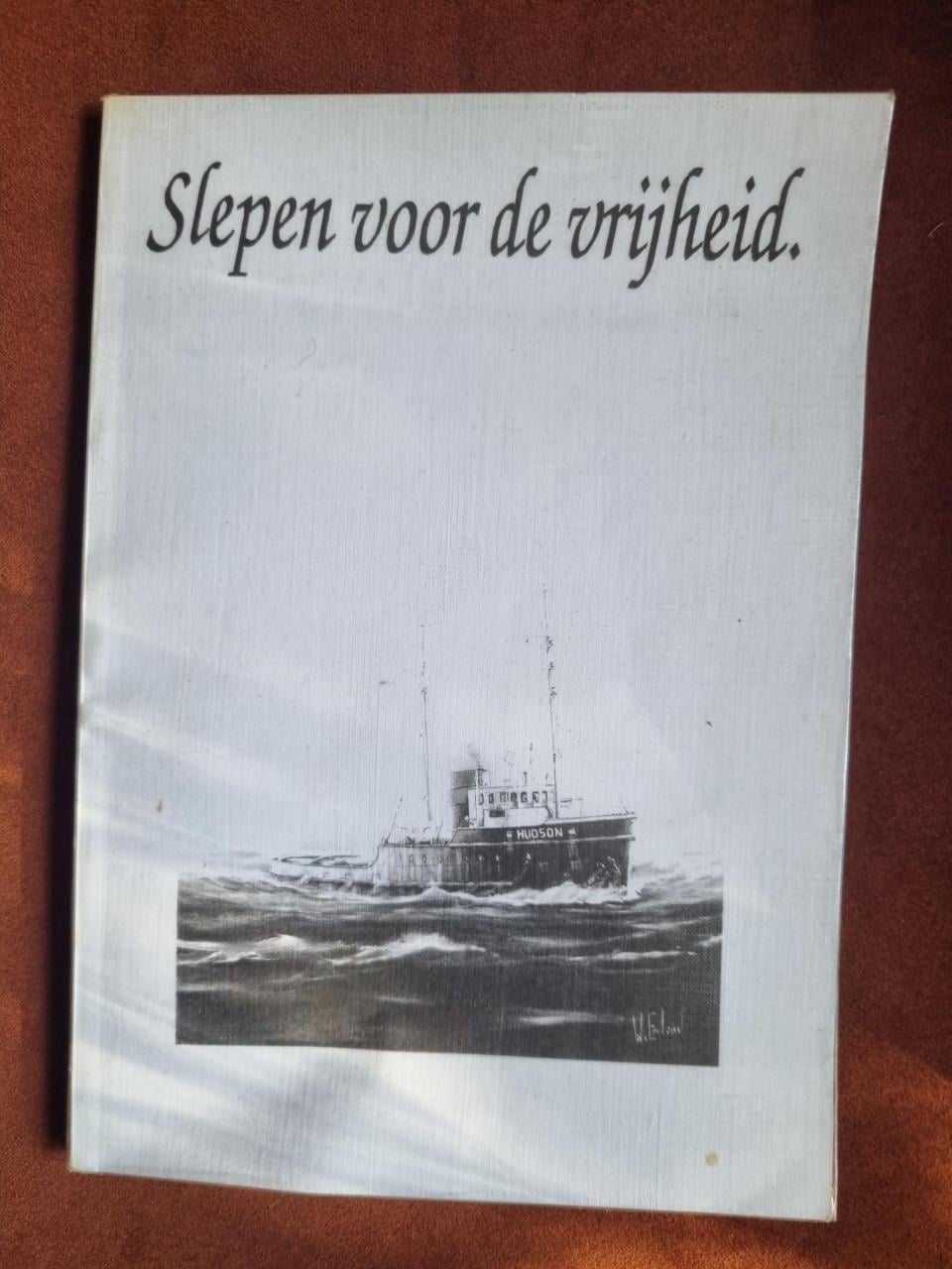 15 x Kookboeken ......&.... 8 stuks WO-2 & Sleepvaart...10 x