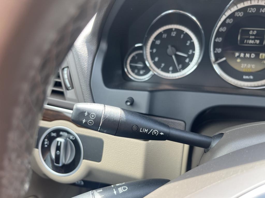 Mercedes-Benz E-Klasse cabrio 300 cgi elegance 118 dkm zeer mooie cabrio