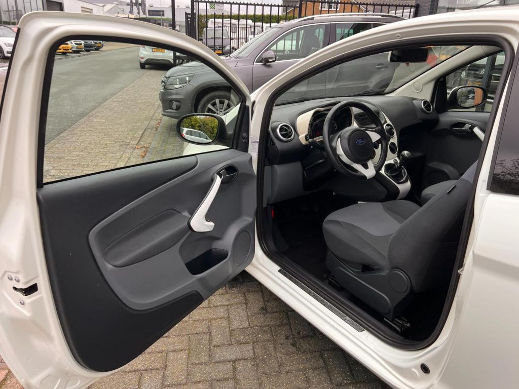 Ford KA 1.2 titanium x start/stop