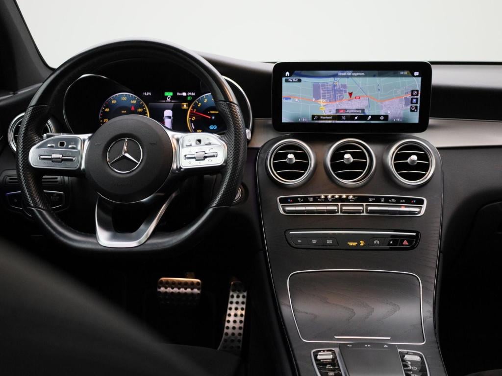 Mercedes-Benz Glc 300e 4matic business solution amg | automaat | apple carp