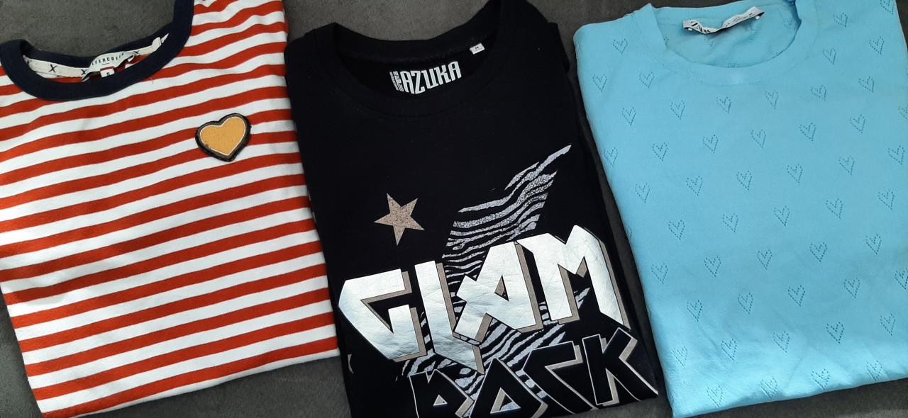 Pakket jonge dameskledimg