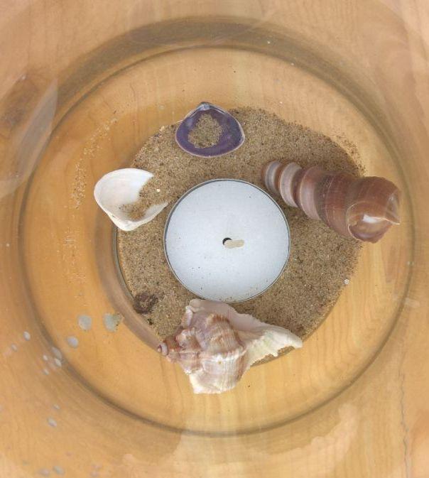 (4= €2 !!!) 4 grote glas theelichthouders 19 cm + schelpen + kaarsen!