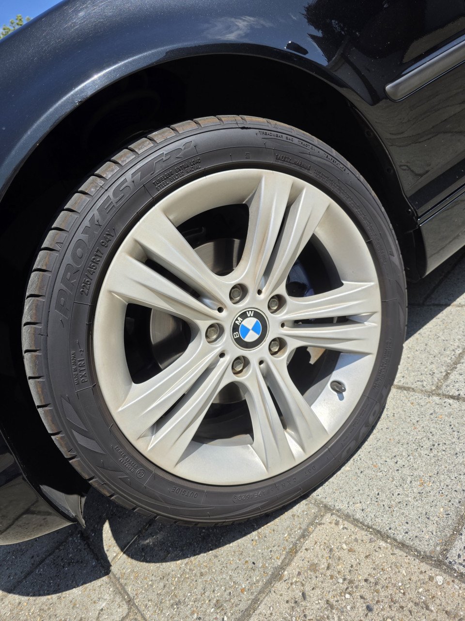 BMW 318i , E46 automaat, zwart