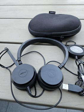 Zgan Jabra Evolve 30 II MS USB headset en microsoft life cam HD 3000...