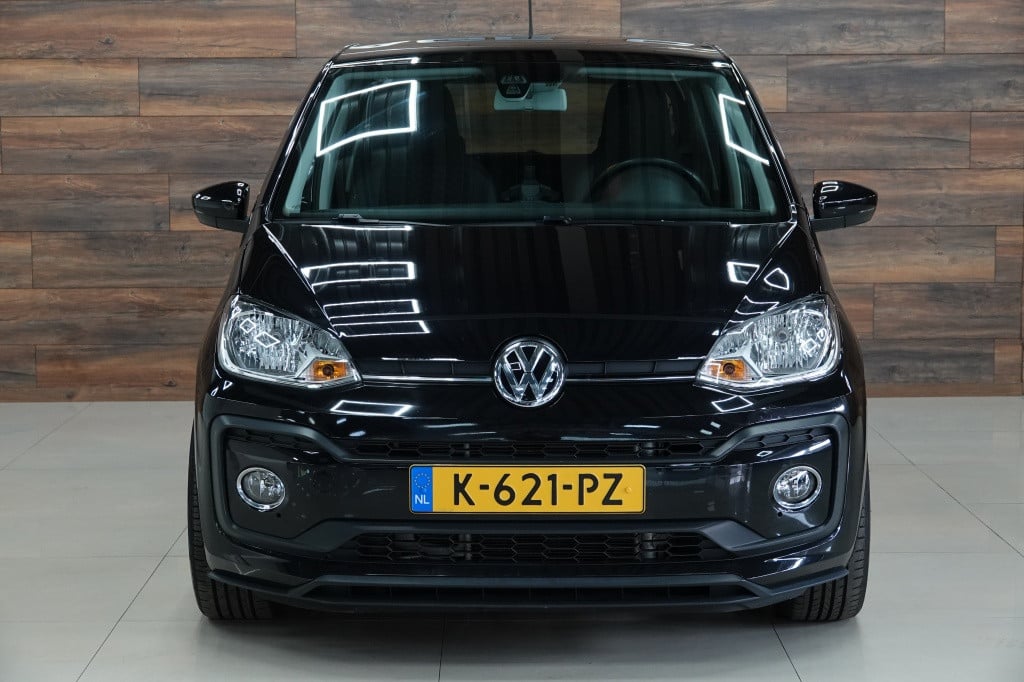 Volkswagen UP! 1.0 tsi high up! | cruise | pdc | bluetooth |