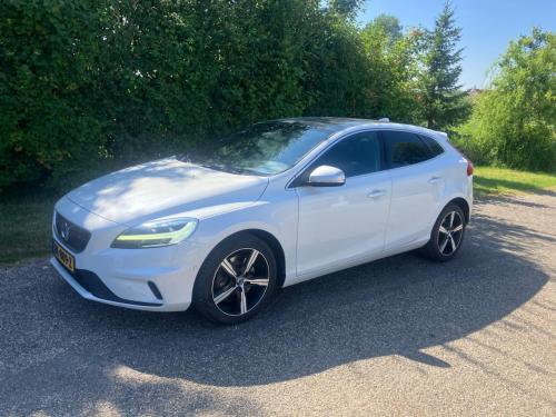 Volvo V40 2.0 T4 R-Design Automaat