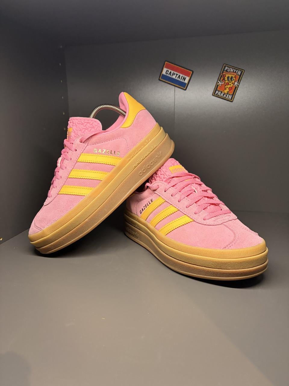Adidas sneaker pink maat 36