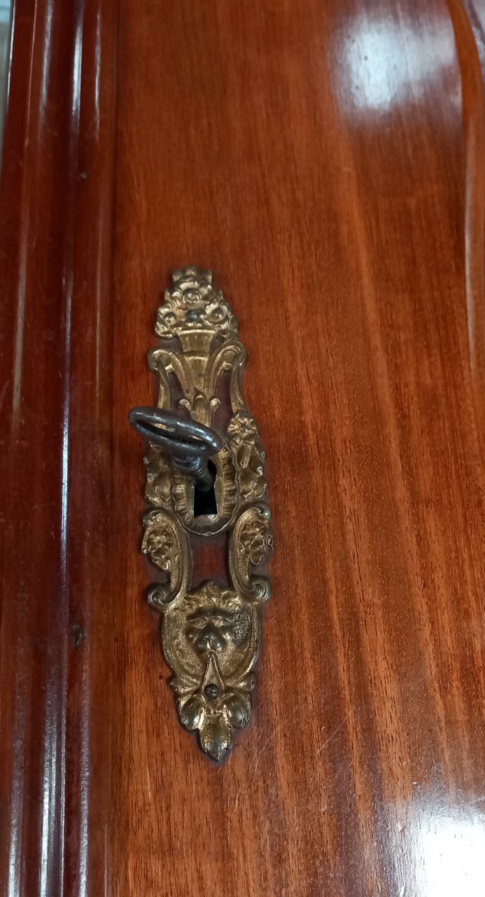 Antiek Kabinet