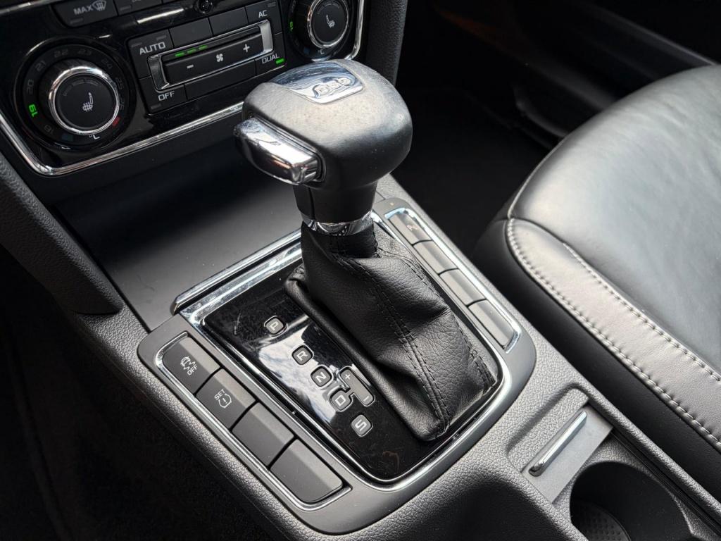 Skoda Superb 2.0 tsi elegance bns