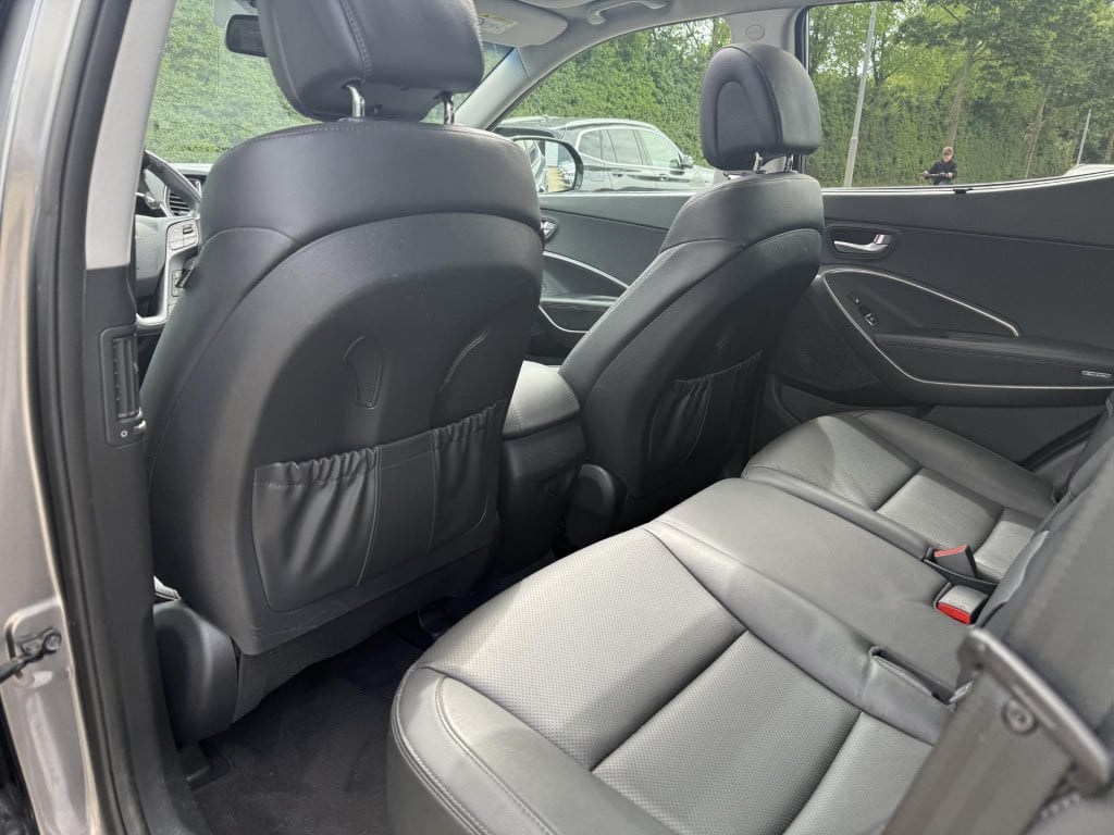 Hyundai Santa Fe 2.2 crdi 4wd i-catcher pano stoelkoeling leder