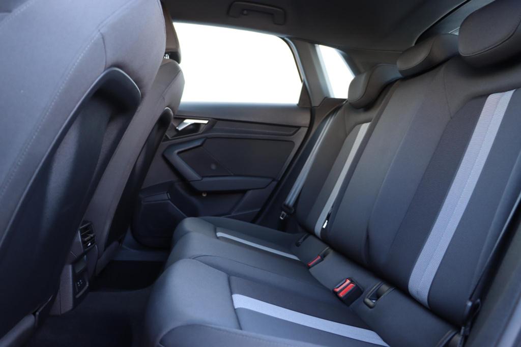 Audi A3 sportback 40 tfsi e edition 204pk s tronic