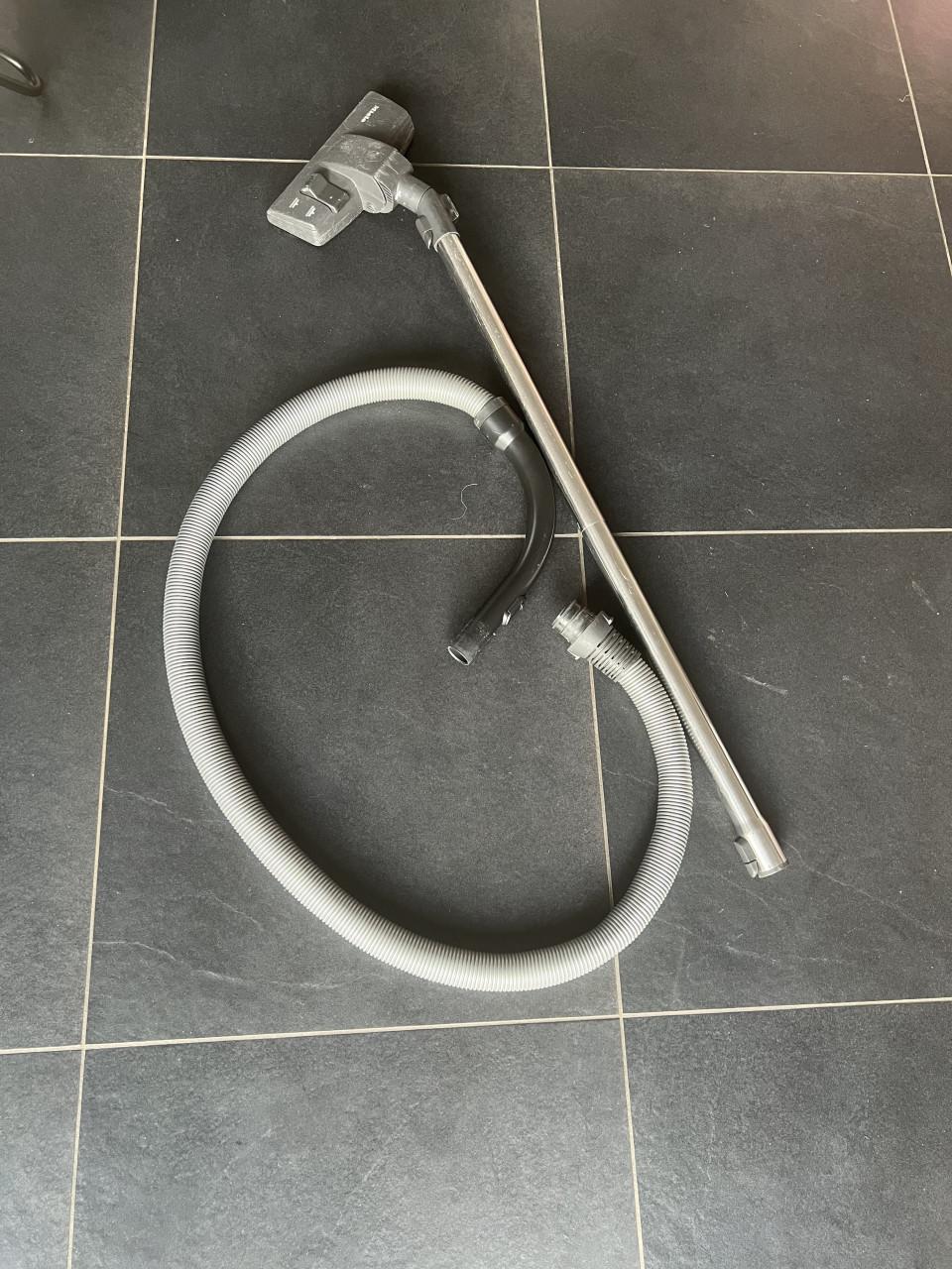 Miele stofzuiger slang steel zuigmond