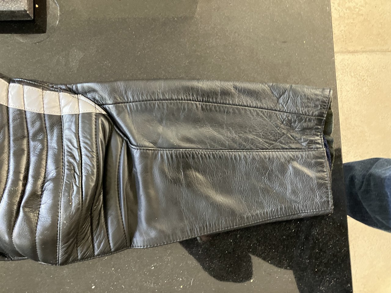 Top Skin Damen politie motorbroek leder maat 54 zomerversie! erg mooi