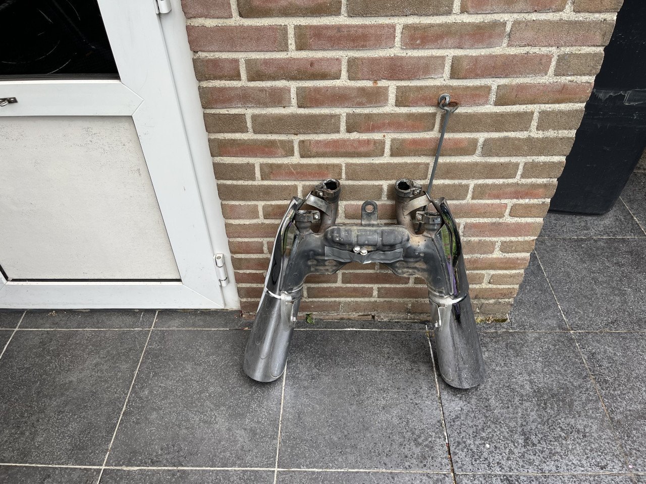 Uitlaat Yamaha V max