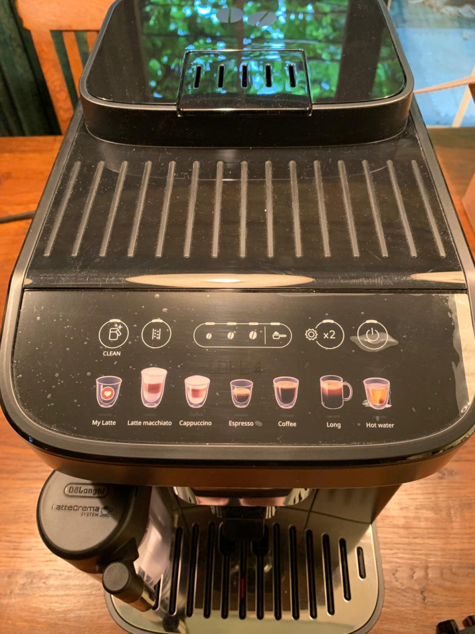 Nieuwe Delonghi bonen koffie machine