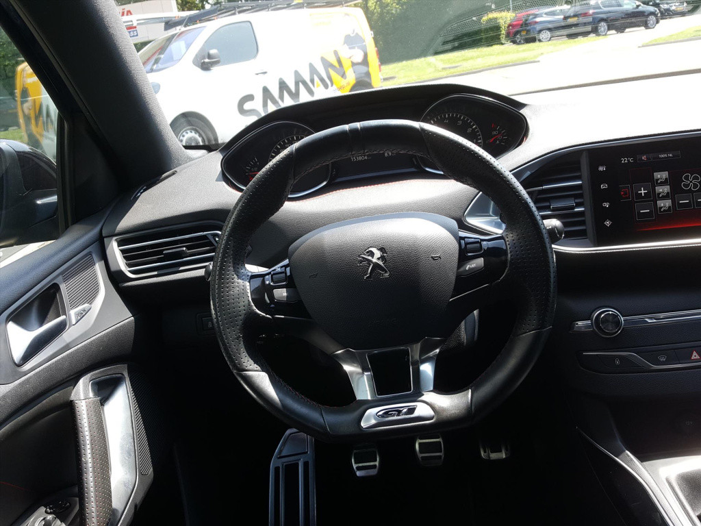 Peugeot 308 gt 1.6 turbo-205pk navigatie | full-led | alcantara | trekhaak 