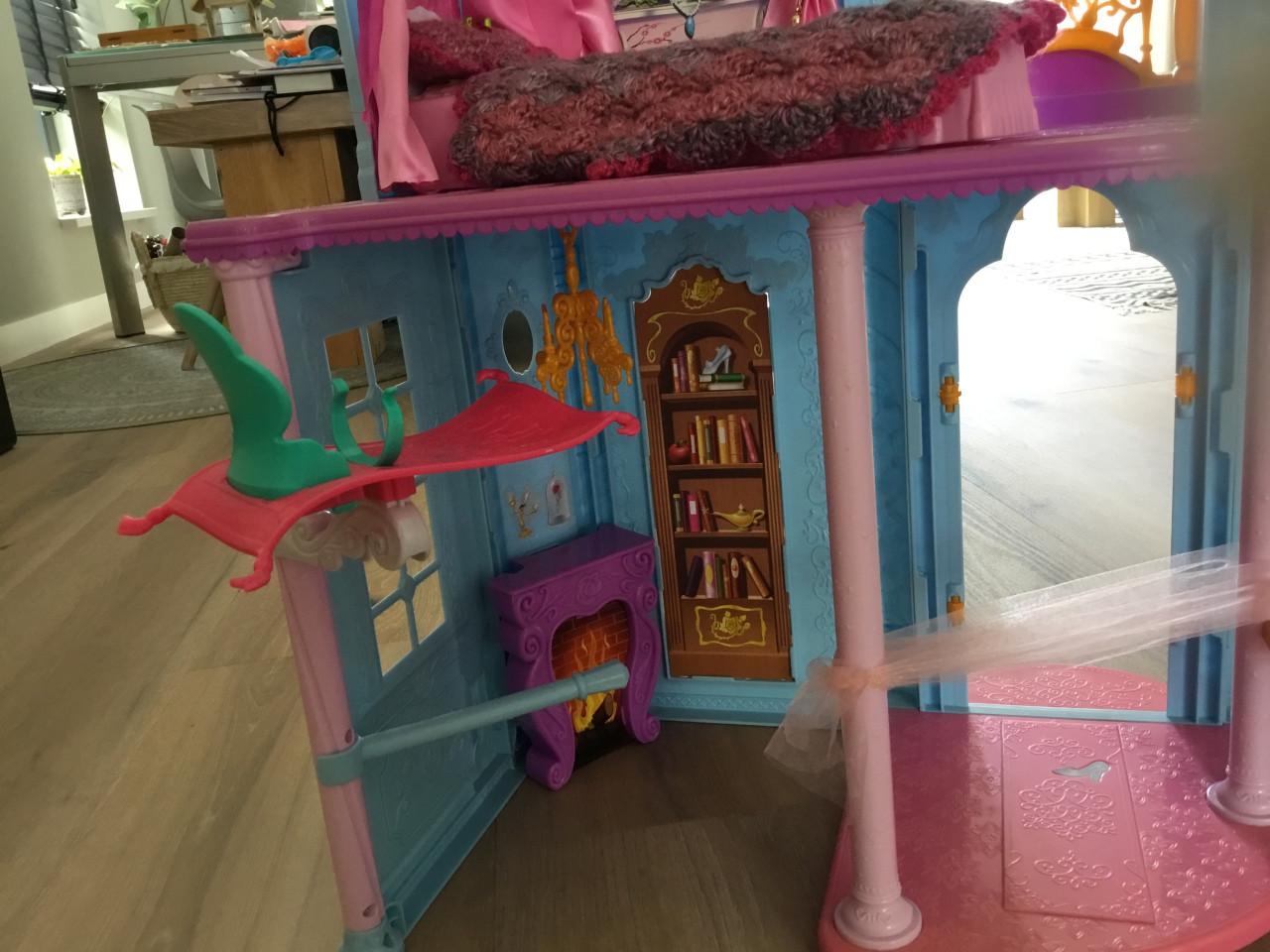 Disney prinsessen droomkasteel Barbie