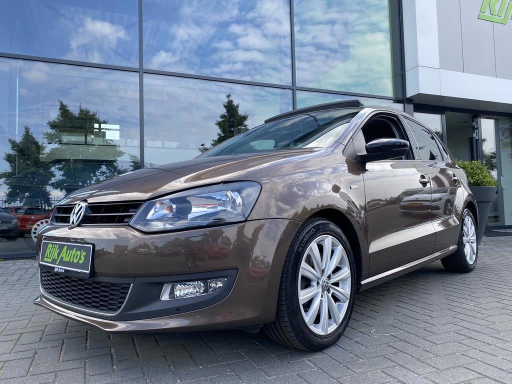 Volkswagen Polo 1.2 tsi match * panoramadak * cruise control * carplay