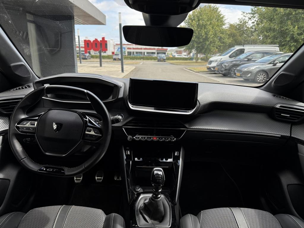Peugeot 208 1.2 pt 100 gt