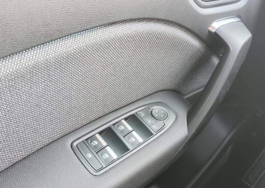 Renault Captur 1.8 e-tech full hybrid 160 techno - pack winter