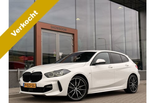 BMW 1 Serie 118i executive m-sport | stoelverwarming | led | stuurverwarmin