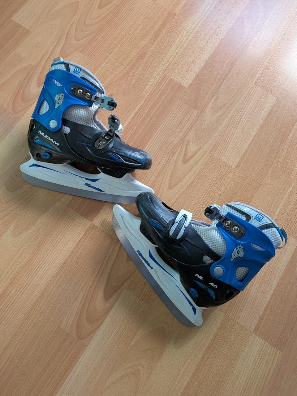 Nijdam ijshockeyschaatsen (kind)