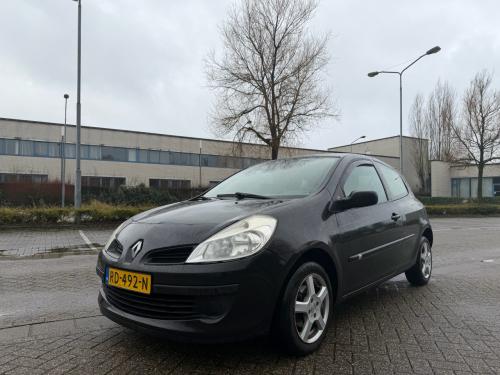 Renault Clio 1.2 | Apk | Nap | Trekhaak | Bluetooth