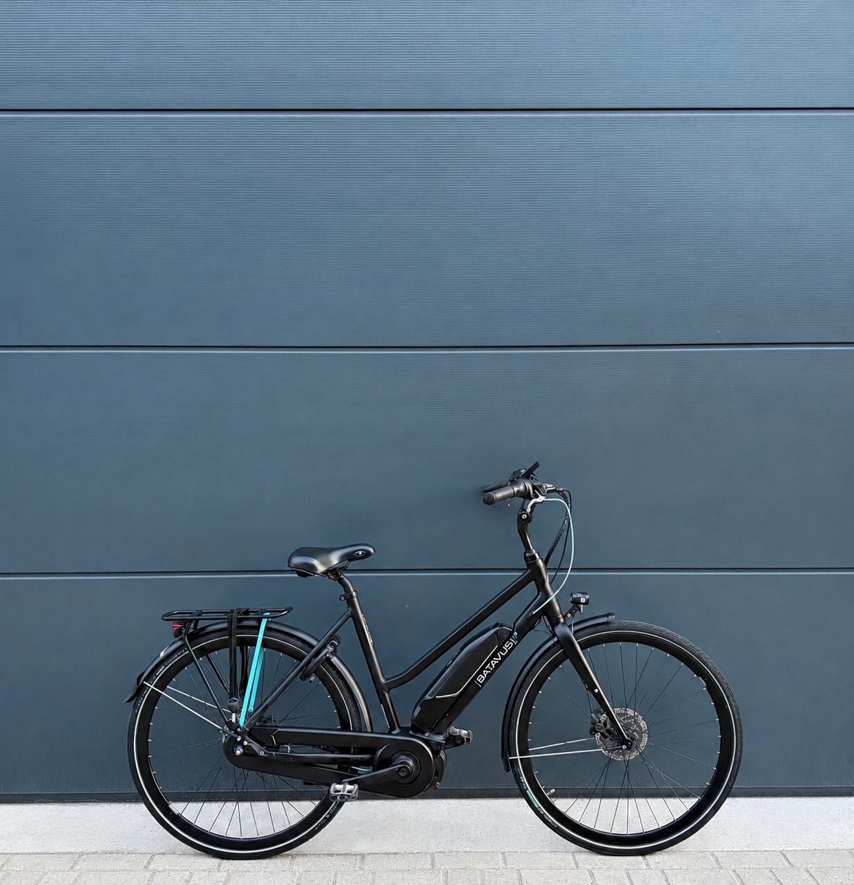 Batavus Dinsdag middenmoter elektrische fiets 400WH