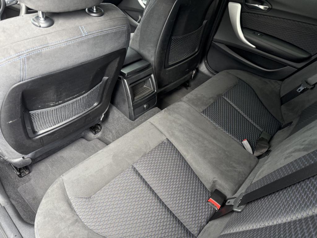 BMW 1 Serie 118i high executive m-sportpakket 5-drs