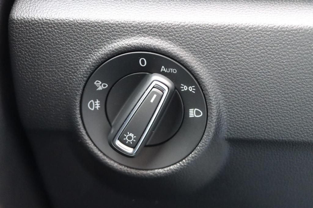 Volkswagen T-roc 1.5 tsi r-line 150pk dsg7