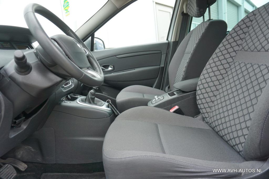 Renault Scenic 1.4 tce parisienne