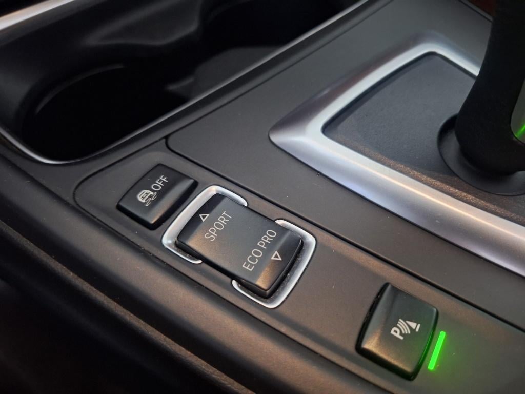 BMW 3-serie gran turismo 320i xdrive high executive