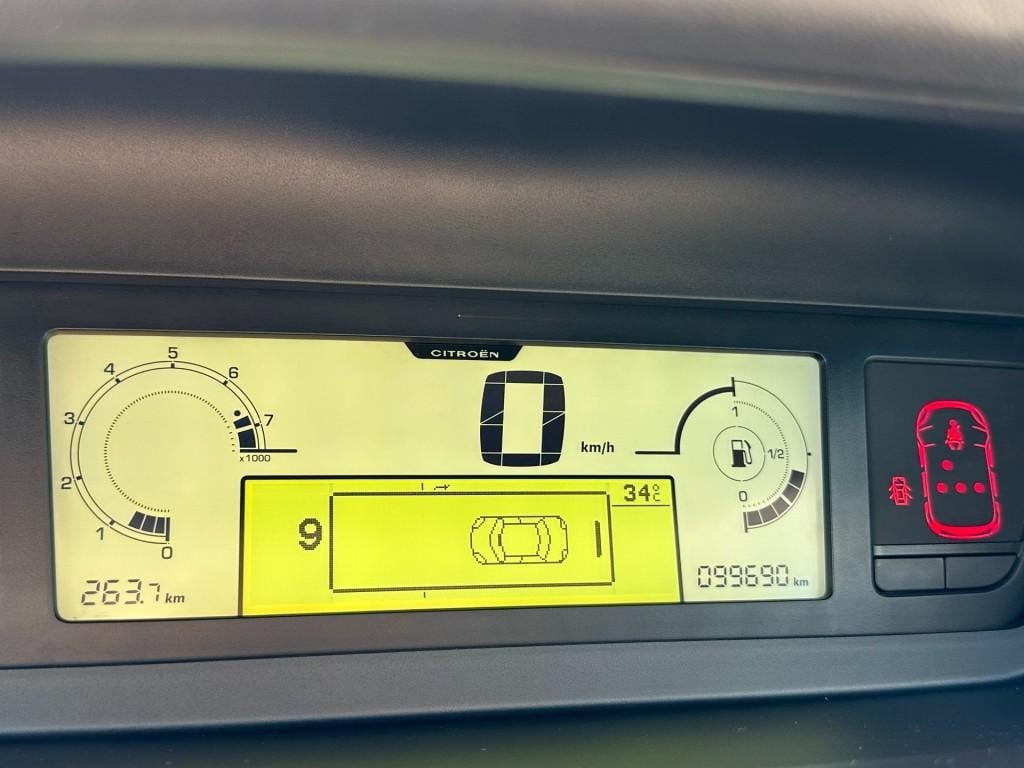 Citroen C4 Picasso 1.6 vti tendance trekhaak pdc airco