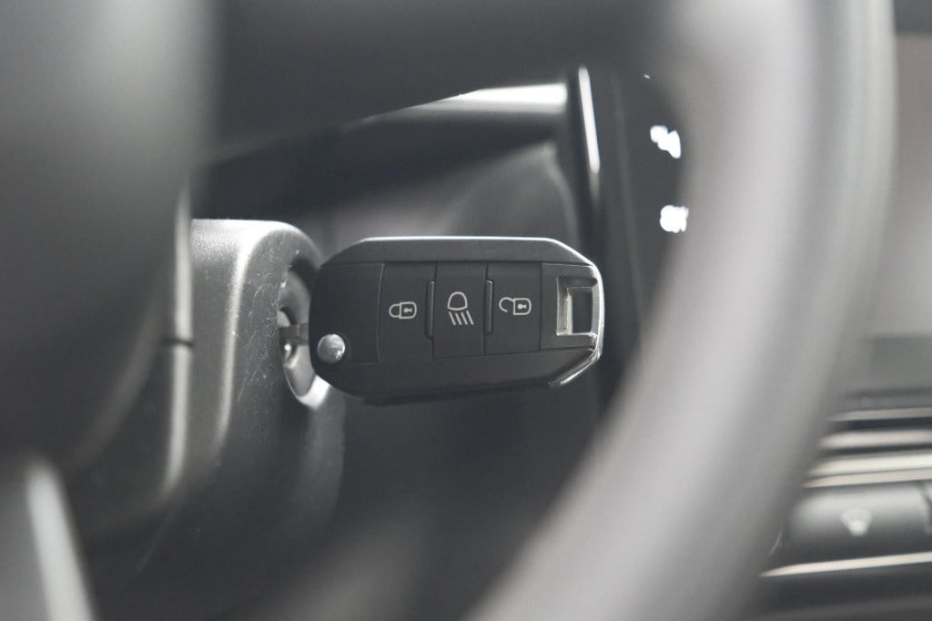 Citroen C3 Aircross puretech 82 feel | apple carplay | climate control | 15
