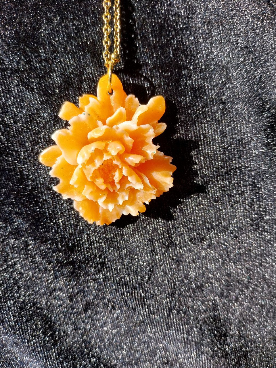 Ketting met handgemaakte hanger, tip voor moederdag