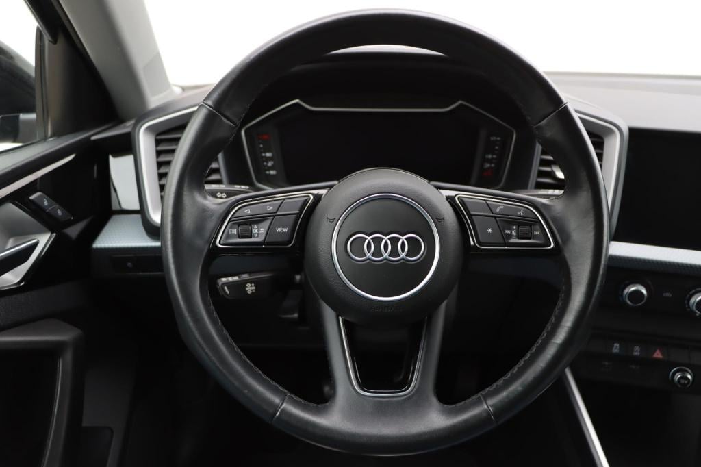 Audi A1 Sportback 25 tfsi pro line 95pk