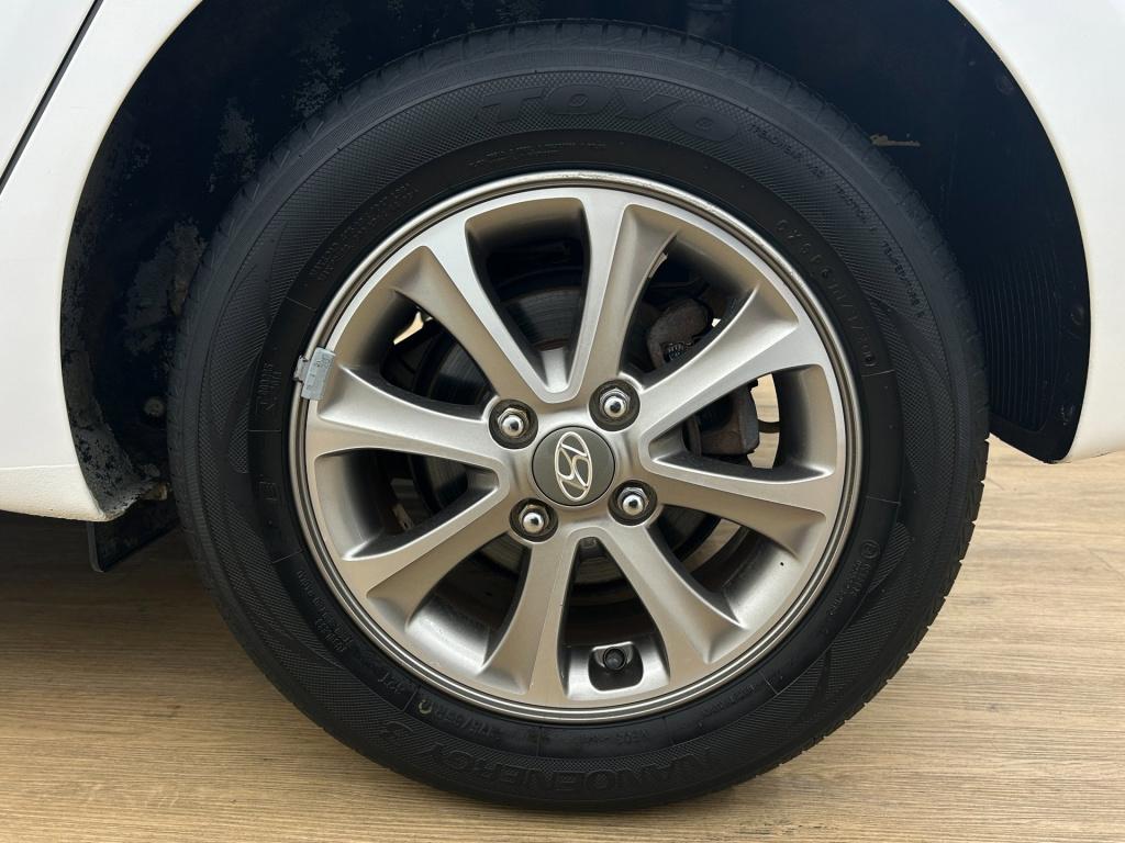 Hyundai I 10 occasion 1.0i i-motion comfort plus | wit | tweedehands hyunda
