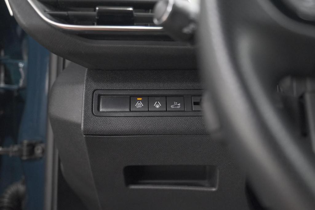 Peugeot 3008 puretech 130 eat8 gt | adaptieve cruise control | elektronisch