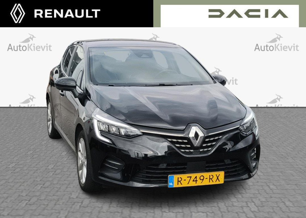 Renault Clio 1.6 e-tech hybrid 145 intens